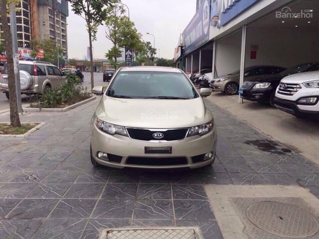 Cần bán xe Kia Forte năm 2011, màu vàng cát, giá cạnh tranh, giao xe nhanh