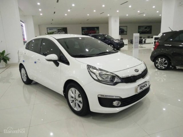 Cần bán Kia Rio sản xuất 2017 nhập khẩu giá rẻ nhất Tây Ninh, nhiều quà tặng giá trị cao. Hotline: 0937.606.829