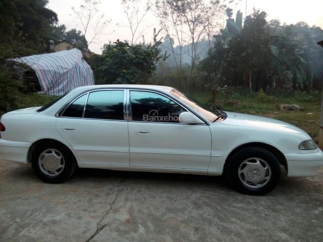 Bán xe Hyundai Sonata LGS năm 1997, màu trắng, nhập khẩu giá cạnh tranh