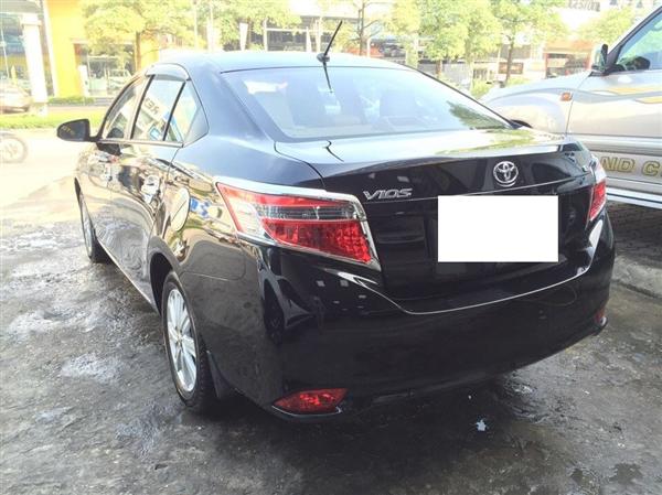 Bán Toyota Vios đời 2015, màu đen, ít sử dụng, 569tr