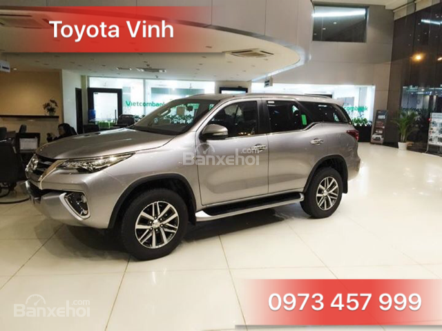 Cần bán Toyota Fortuner G đời 2017, màu bạc, nhập khẩu, giá tốt nhất Nghệ An