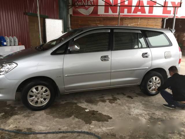 Bán xe Toyota Innova G năm 2009, màu bạc