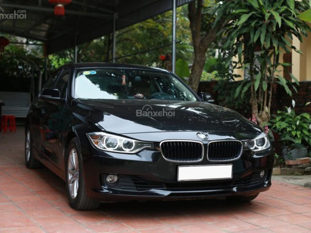 Bán xe BMW 3 Series 320i đời 2012, màu đen