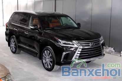 Bán xe Lexus LX 570 2016, màu đen