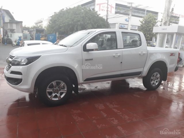 Bán Chevrolet Colorado 2.5 - 1 cầu model 2017, nhập khẩu nguyên chiếc, hỗ trợ trả góp 90%, không cần chứng minh thu nhập