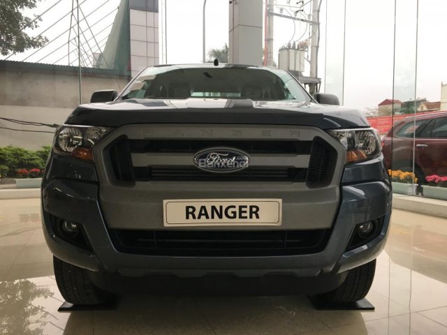 Ford Hà Nội bán Ranger XLS 4x2 AT năm 2018, chính hãng, hỗ trợ trả góp và hoàn thiện xe