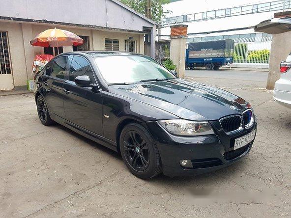 Cần bán BMW 3 Series 320i đời 2009, màu đen, nhập khẩu