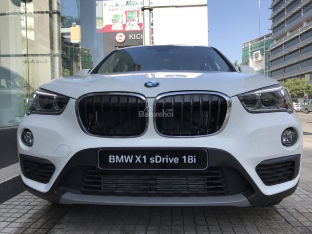 BMW X1 sDrive 18i 2017, màu trắng, nhập khẩu nguyên chiếc