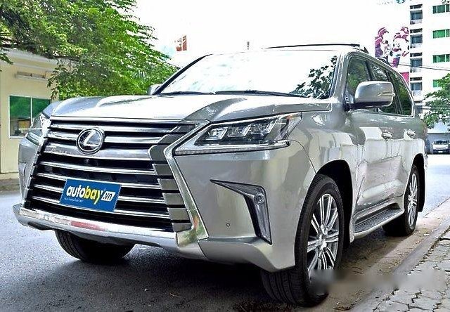 Bán Lexus LX 570 Luxury AT đời 2016, màu bạc, nhập khẩu