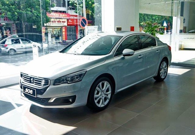 Bán xe Peugeot 508 1.6L Turbo đời 2017, màu trắng