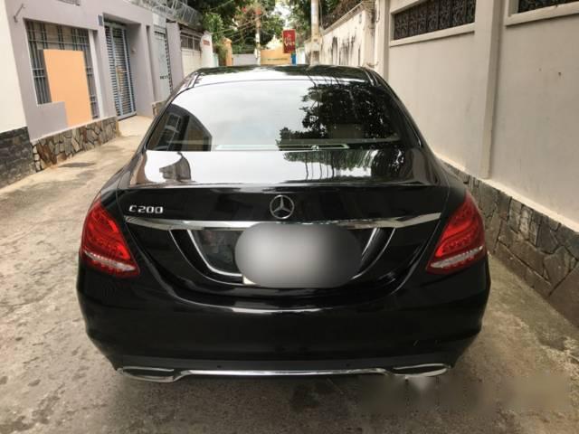 Bán ô tô Mercedes C200 đời 2015, màu đen xe gia đình