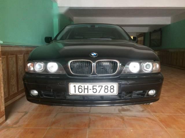 Bán xe cũ BMW 5 Series 525i đời 2003, màu đen, giá chỉ 300 triệu