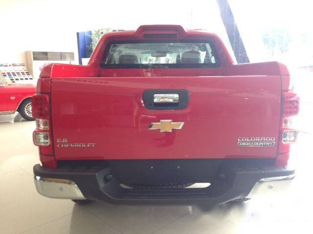 Bán Chevrolet Colorado High Country đời 2016, màu đỏ