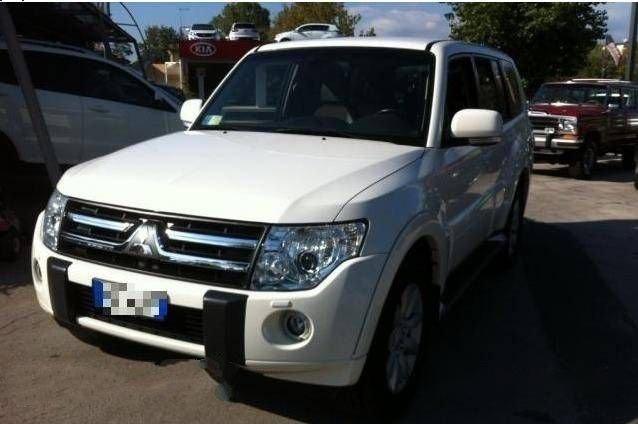 Auto cần bán Mitsubishi Pajero AT năm 2015, màu trắng, xe nhập, 850 triệu