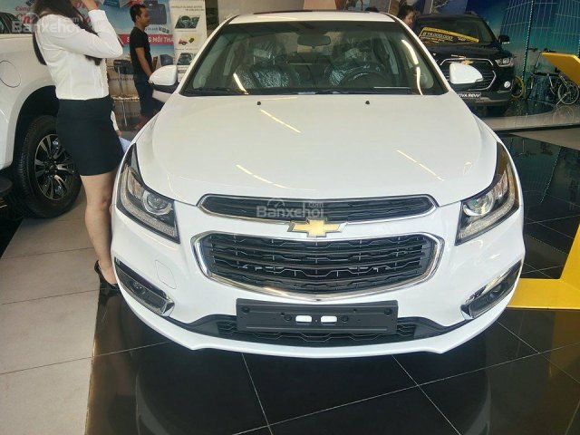 Hotline: 090 7575 000 – Chevrolet Cruze LTZ năm 2017, nhiều màu, ưu đãi lớn – không nơi nào tốt bằng