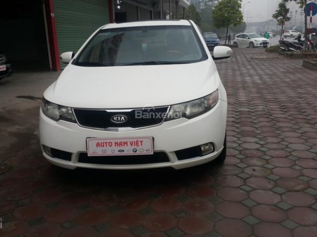 Bán Kia Forte SLI năm 2009, màu trắng, xe nhập