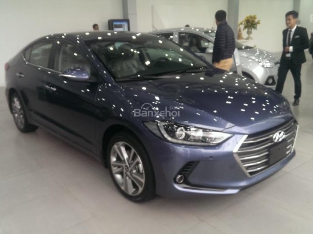 Hyundai Elantra 2,0 AT đủ màu, giá tốt nhất, hỗ trợ trả góp lên tới 80% giá trị xe