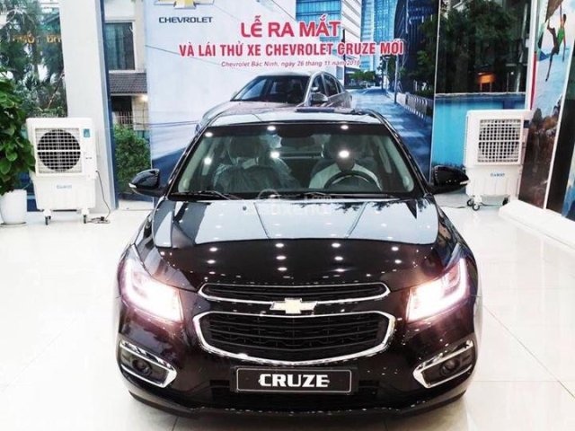 Chevrolet Cruze 1.8LTZ tự động 2017, nhiều màu, Giảm ngay 70tr + Phụ kiện