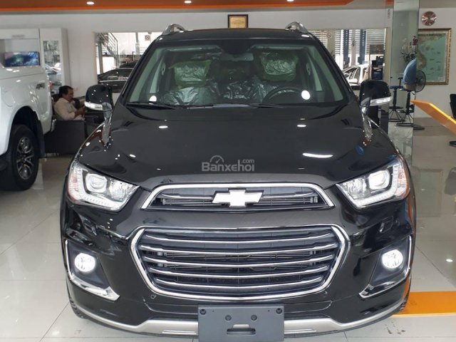 Chevrolet Captiva Revv 2017, xe gia đình đẳng cấp