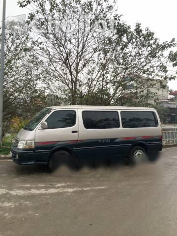 Bán Toyota Hiace đời 2002, giá chỉ 172 triệu