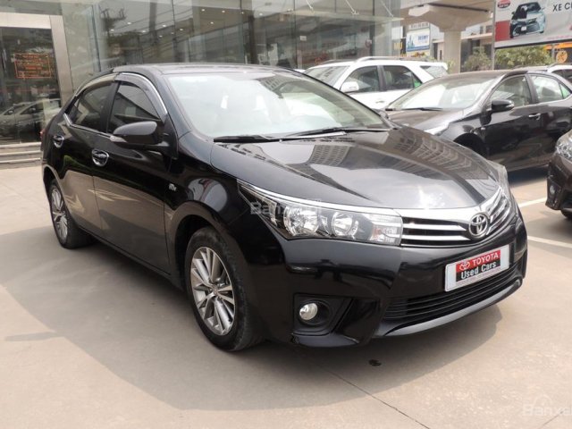 Bán xe Toyota Corolla altis 1.8AT đời 2015 chính hãng