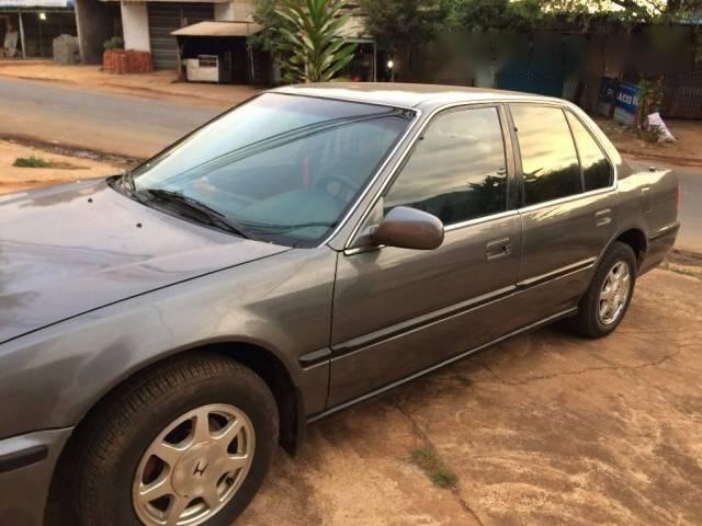 Bán Honda Accord năm 1993, màu xám, xe nhập  