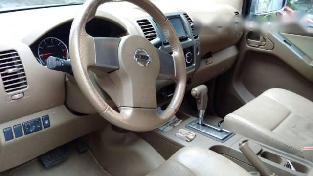 Bán xe Nissan Navara đời 2013, màu vàng