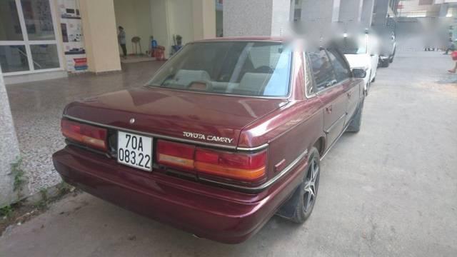 Cần bán gấp Toyota Camry năm 1991, giá 149tr