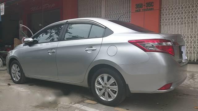 Bán Toyota Vios G đời 2015, màu bạc chính chủ
