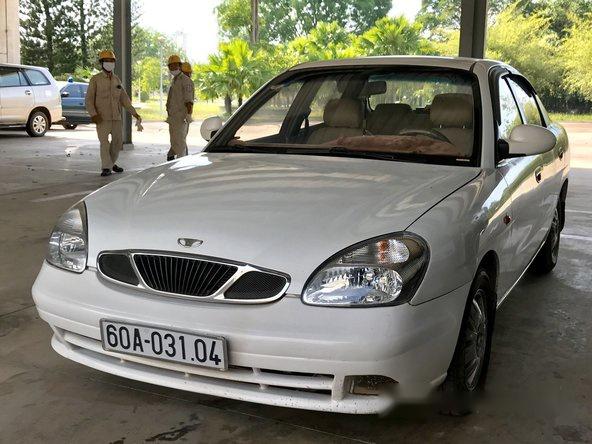 Bán ô tô Daewoo Nubira sản xuất 2000, màu trắng số sàn