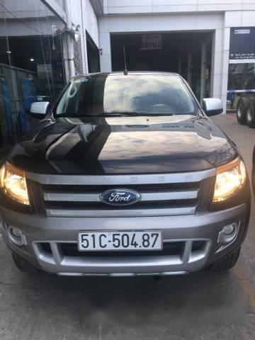 Cần bán gấp Ford Ranger XLS đời 2012, màu đen đẹp như mới giá cạnh tranh