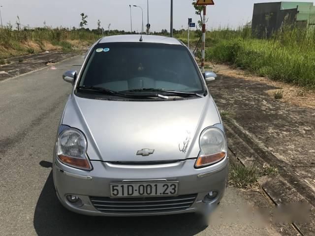 Gia đình bán xe Chevrolet Spark đời 2009, giá chỉ 129 triệu