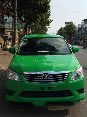 Bán gấp xe Toyota Innova G đời 2012 số sàn, giá chỉ 650 triệu