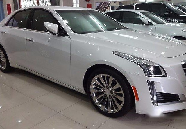 Bán xe Cadillac CTS 2.0T đời 2015, màu trắng, nhập khẩu