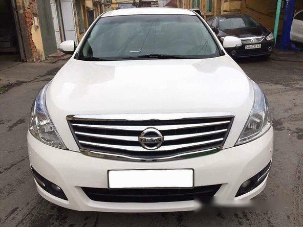 Bán xe cũ Nissan Teana đời 2009, màu trắng