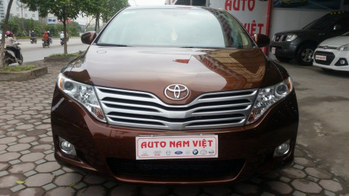 Bán Toyota Venza 2.7 AT sản xuất 2010, màu nâu