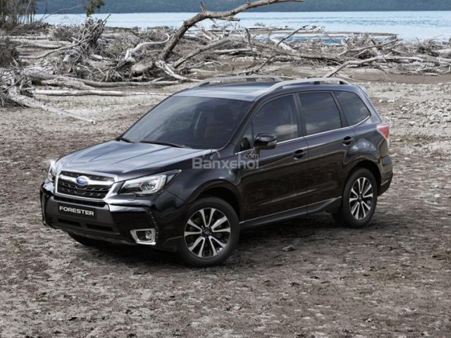 Bán ô tô Subaru Forester 2.0 XT năm 2016, màu đen, xe nhập nguyên chiếc từ Nhật