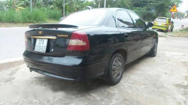 Cần bán Daewoo Nubira đời 2002, màu đen