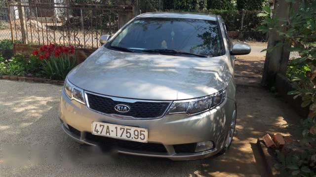 Cần bán xe cũ Kia Forte đời 2011, 440 triệu