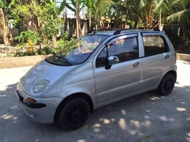 Cần bán xe Daewoo Matiz 2001, màu bạc số sàn