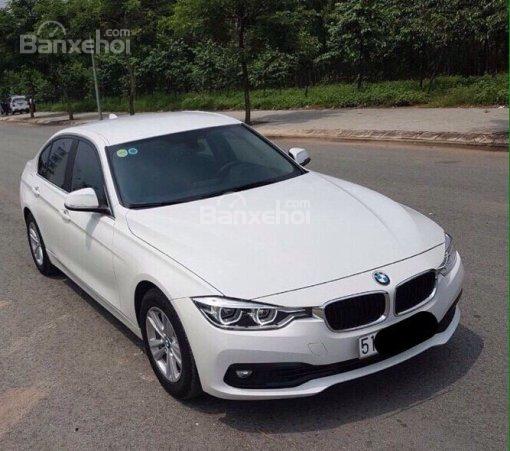 Cần bán xe BMW 320i sản xuất 2015, màu trắng, nhập khẩu chính hãng