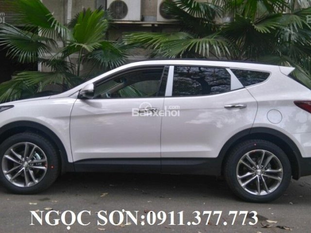 "Cực Hot tháng 6" Hyundai Santa Fe Đà Nẵng, xe nhập, hỗ trợ vay 90% giá trị xe, liên hệ Ngọc Sơn: 0911.377.773