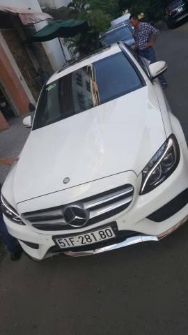 Bán xe cũ Mercedes E200 đời 2015, màu trắng