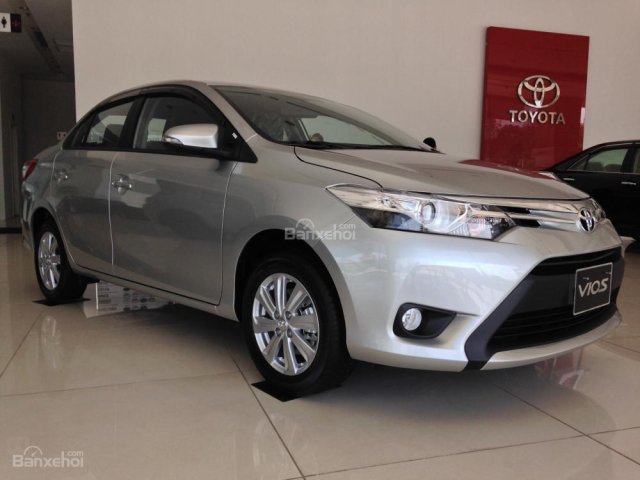 Bán xe Vios số tự động 2017 mới 100%