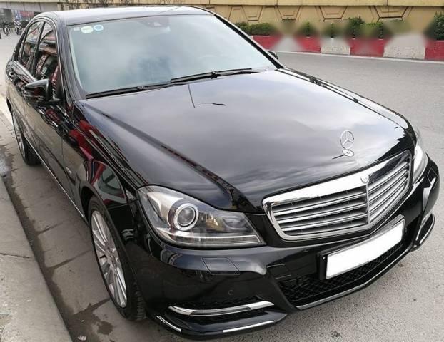 Chính chủ bán xe cũ Mercedes C250 sản xuất 2011, màu đen