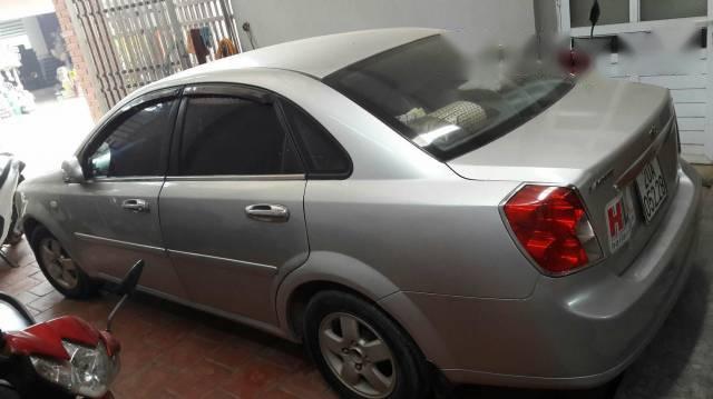 Bán xe cũ Daewoo Lacetti sản xuất 2009, màu bạc xe gia đình