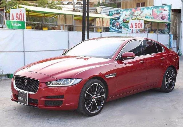 Cần bán Jaguar XE đời 2016, màu đỏ, nhập khẩu