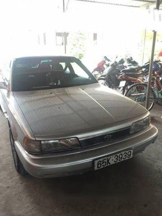 Chính chủ bán xe Toyota Camry đời 1990, màu xám, nhập khẩu