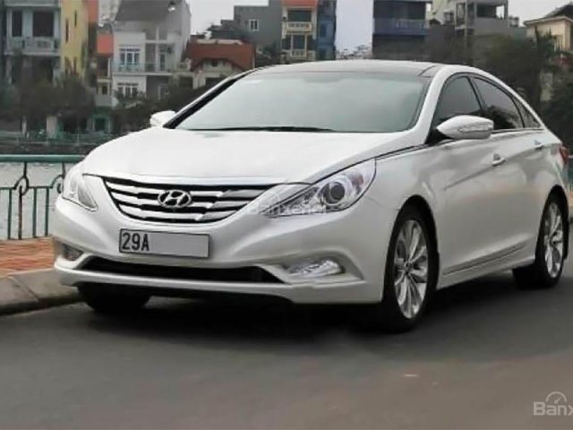 Bán Hyundai Sonata sản xuất 2011, màu bạc, xe nhập