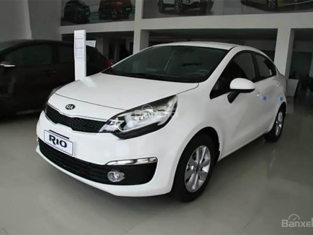 Bán Kia Rio đời 2017, màu trắng, nhập khẩu